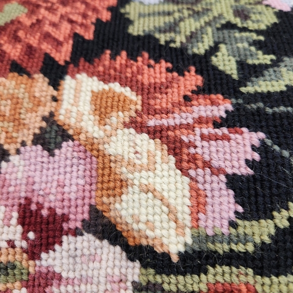 Beautiful Vintage Rose Needlepoint Pillow 14" x  14" - Picture 6 of 8